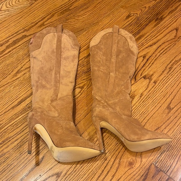 Lulus Shoes - Lulu’s Woman’s Heeled Boots Size 6